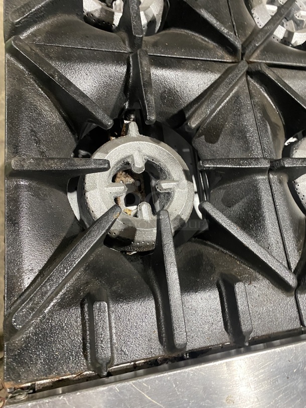 Sunfire All Stainless Steel Natural Gas 6 Burner Stove! With an Underneath Full Size Oven! And a Back Splash And Salamander Shelf! On Casters! Model X366R! - Image 6 of 8