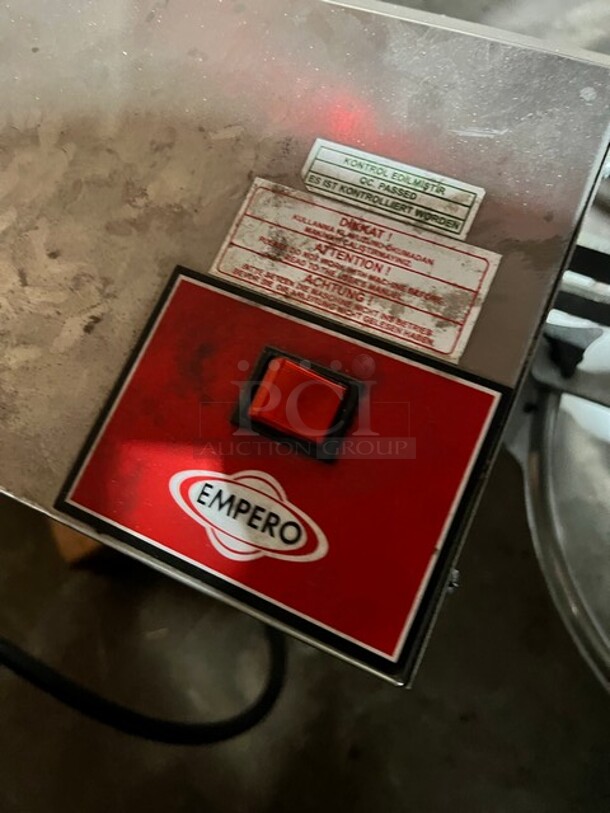 LATE MODEL! 2019 Empero Commercial Countertop Donut Depositor Machine! Solid Stainless Steel! 220V 60HZ Model: EMPLK001 SN: 190447 - Image 5 of 8