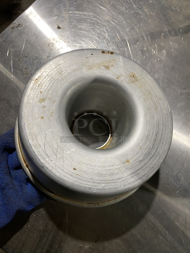 All One Money! Alluminum Cake Molds!  - Image 3 of 4