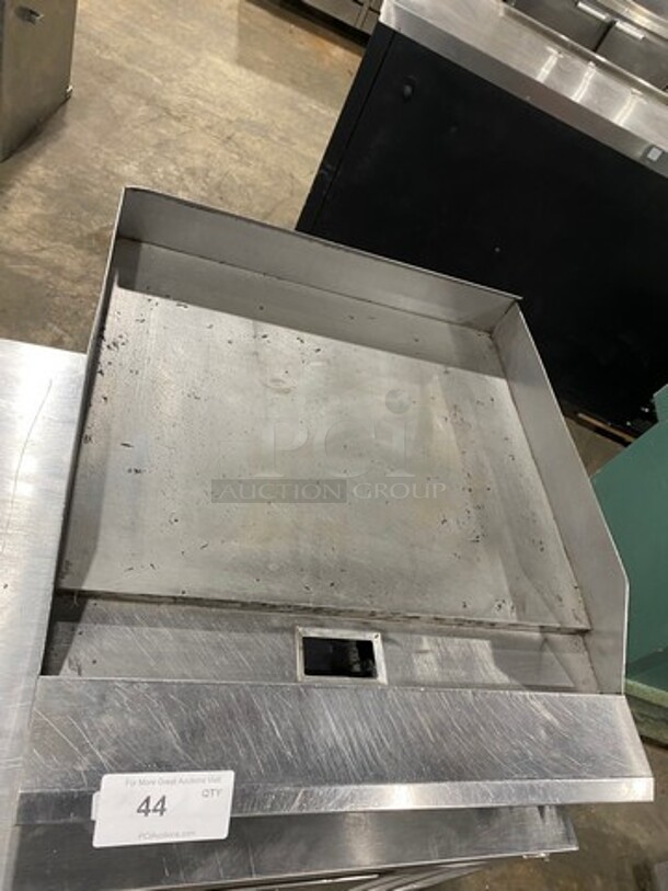 APW Commercial Countertop Natural Gas Powered Flat Top Griddle! With Back And Side Splashes! All Stainless Steel! On Small Legs! - Image 5 of 8