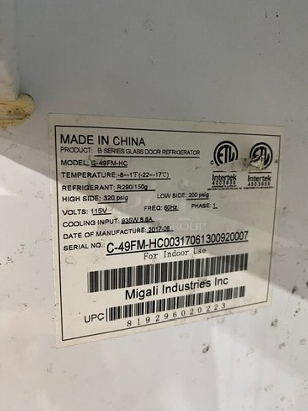 MIGALI 2 Section Glass Door Merchandiser Freezer W/ Poly Coated Racks! Model C-49FM-HC Serial C-49FM-HC00317061300920007 115V/60Hz/1 Phase   - Image 8 of 9
