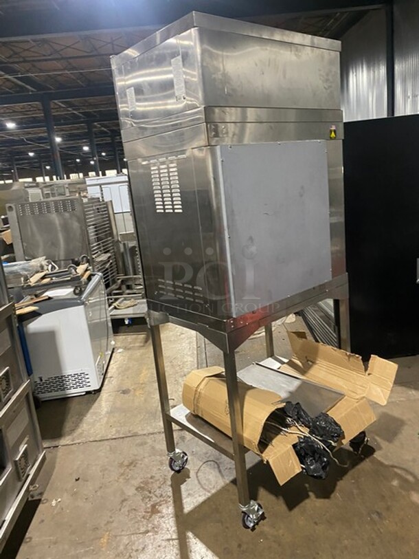 Amazing! RARE FIND! Alto-Shaam Commercial Chicken Rotisserie Oven! With 7 Spits! With Curved Glass! With Built In VENTLESS HOOD! Model AR-7EVH Serial 1953129000! 208V 3 Phase! On Stand With Casters! WORKING WHEN REMOVED! - Image 4 of 10
