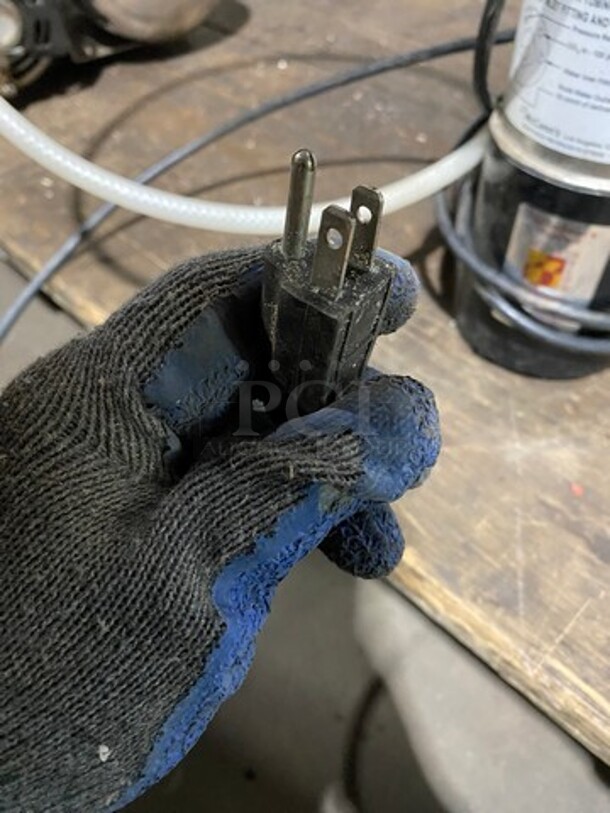 McCann's Commercial Carbonator! Model: 436002 SN: 5MSC42182 115V - Image 5 of 6