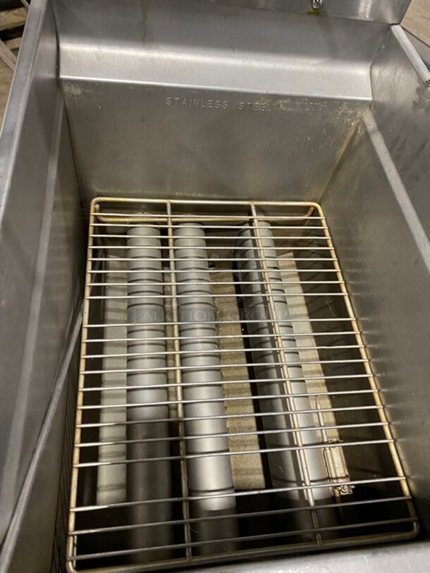 Pitco Solstice Supreme Stainless Steel Commercial Floor Style Pasta Cooker With Digital Control! On Legs! MODEL SSPE14 - Image 4 of 9