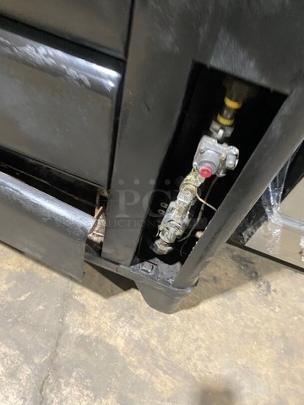 Blodgett Commercial Natural Gas Powered Double Deck Baking/ Pizza Oven! All Stainless Steel! On Legs! WORKING WHEN REMOVED! 2x Your Bid Makes One Unit! - Image 10 of 11