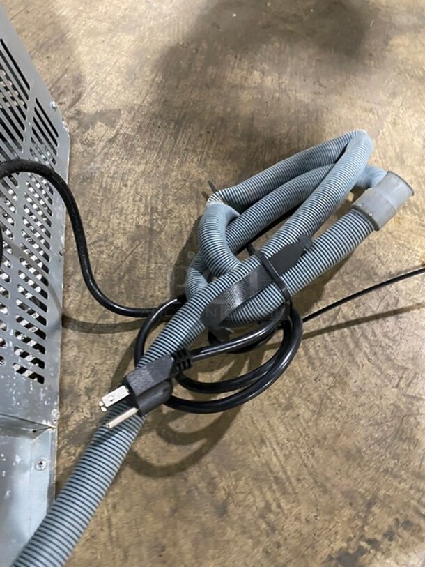 Avantco Commercial Under The Counter Ice Maker! Model 194UCF120A Serial 194UCF120A23090033! 115V! - Image 8 of 8