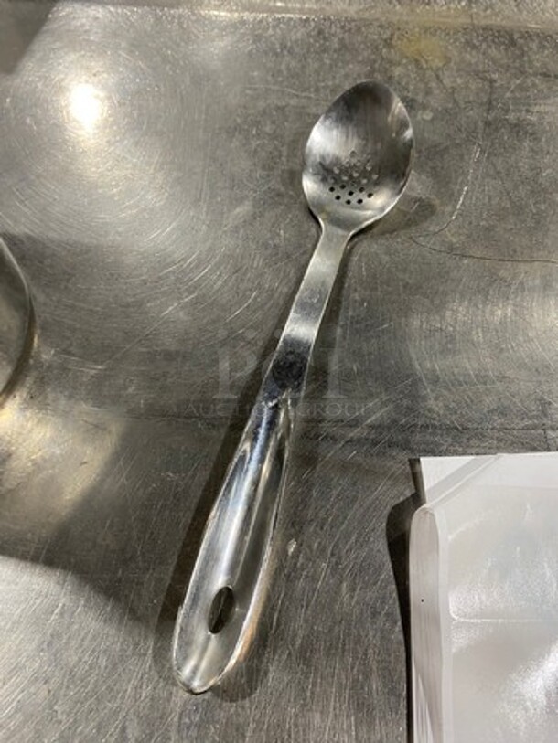 ALL ONE MONEY! MISCELLANEOUS! Includes Assorted Ladle, Tongs, Serving Spoon, And More! - Image 2 of 4