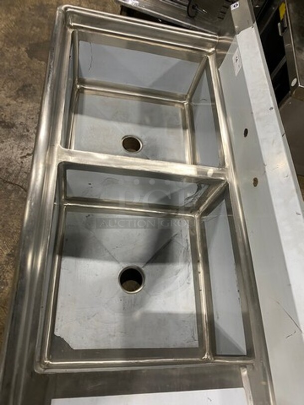 NEW! All Stainless Steel Heavy Duty 16Gage Commercial 2 Compartment Dish Washing Sink! With Back Splash!  - Image 5 of 8