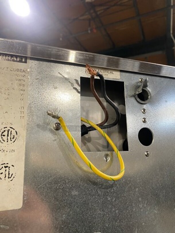 Kold Draft Commercial Ice Making Machine! On Commercial Ice Bin! All Stainless Steel! On Legs! Model: G1564AC 208/230V 1 Phase - Image 7 of 7