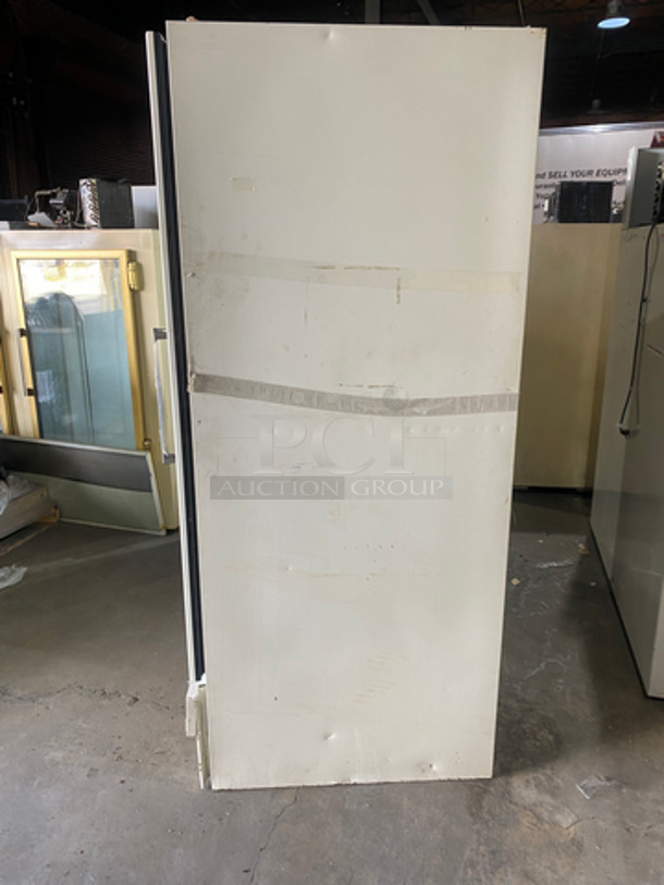 National Refrigeration Commercial 3 Door Reach In Freezer Merchandiser! With View Through Doors! With Poly Coated Racks! Model: ULG80BCP-5 115/208/230V 60HZ 1 Phase - Image 2 of 9
