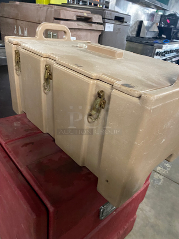 Cambro Insulated Food Pan Carrier! With Side Handles! With Lid! - Image 3 of 5