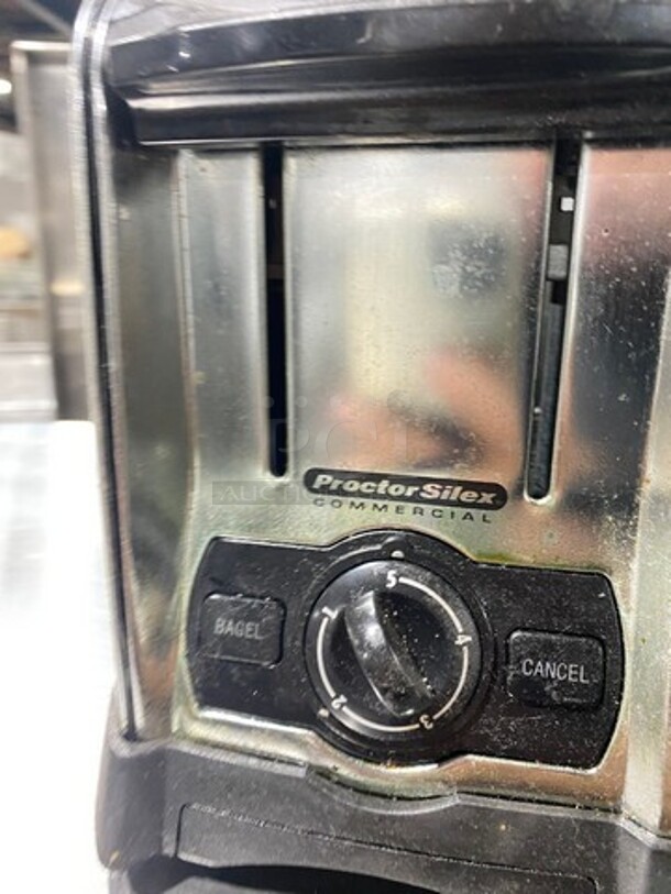Proctor Silex Commercial Countertop 4 Slot Toaster! - Image 4 of 6