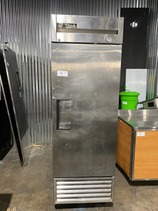 True Commercial Single Door Reach In Refrigerator! With Poly Coated Racks! Solid Stainless Steel! On Casters! Model: T23 SN: 14322192 115V 60HZ 1 Phase