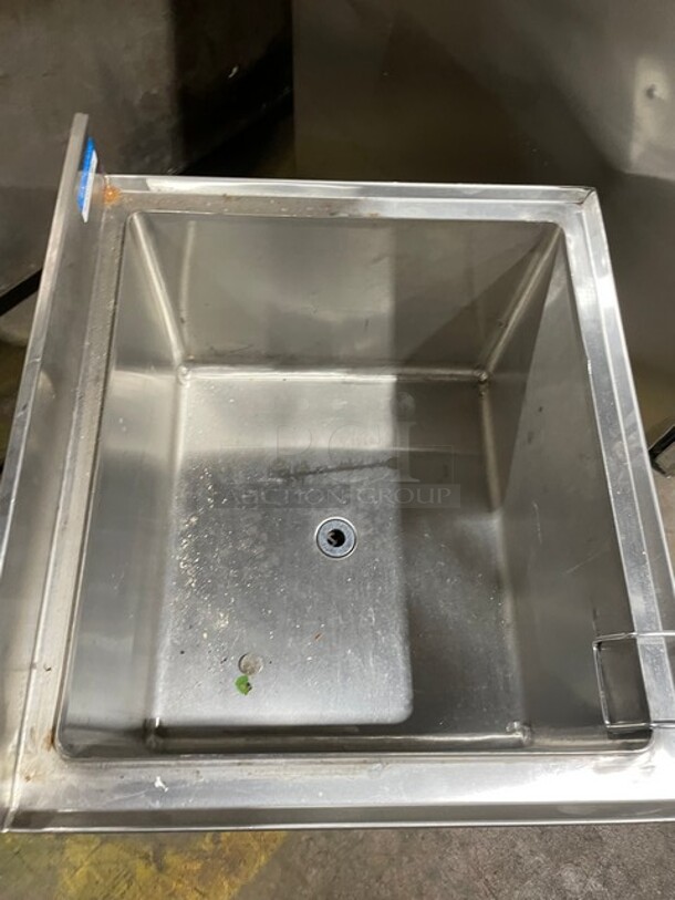 Like New!  BK Resources All Stainless Steel Commercial Under The Counter Ice Bin! Model BKIB-2412-21S!  - Image 5 of 7