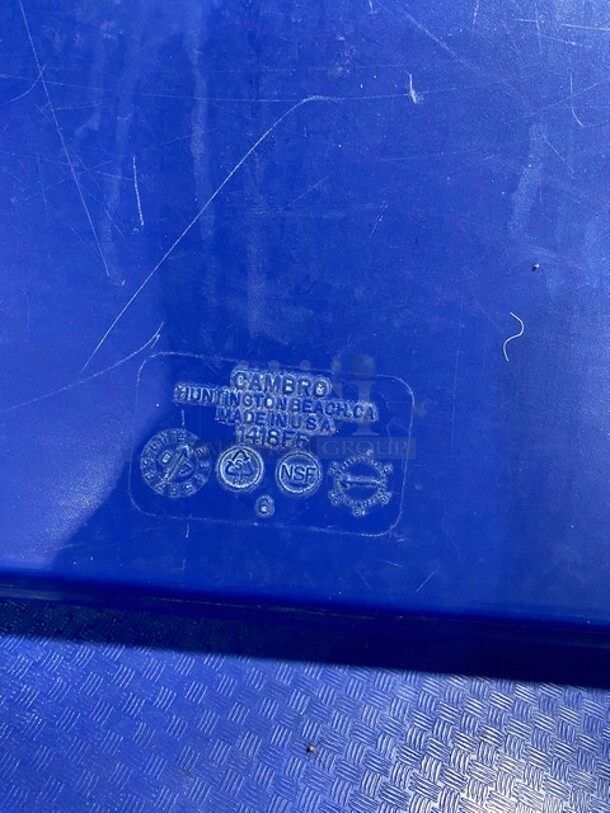 Cambro Blue Rectangular Fast-Food/Cafeteria Serving Trays! Model: 1418FF! 10X Your Bid!  - Image 7 of 7