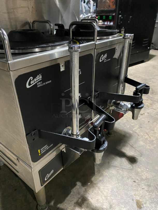 Curtis Commercial Countertop Dual Coffee Brewing Machine! With Hot Water Dispenser! With Beverage Holders/Dispensers! All Stainless Steel Body! On Small Legs! Model: GEM312IL10 SN: 10353419 220V 60HZ 1 Phase - Image 7 of 9