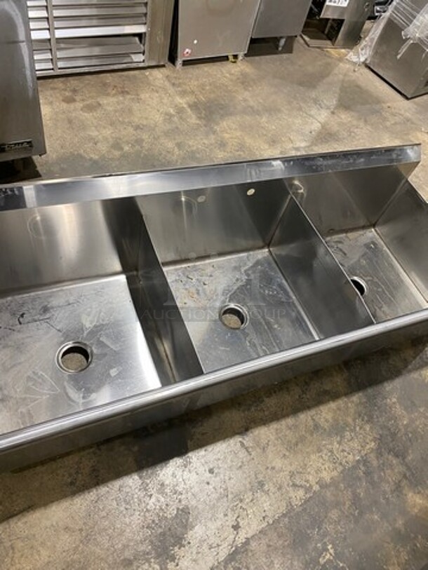 Commercial 3 Bay Dish Washing Sink! With Back Splash! Solid Stainless Steel! NO LEGS! - Image 4 of 6