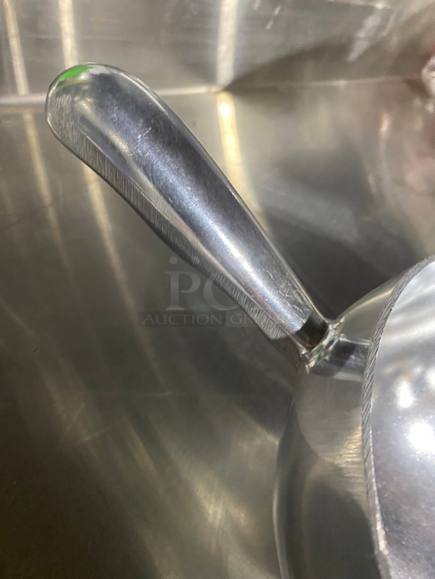 Commercial 85 OZ Ice Scoops! 2x Your Bid! - Image 4 of 6