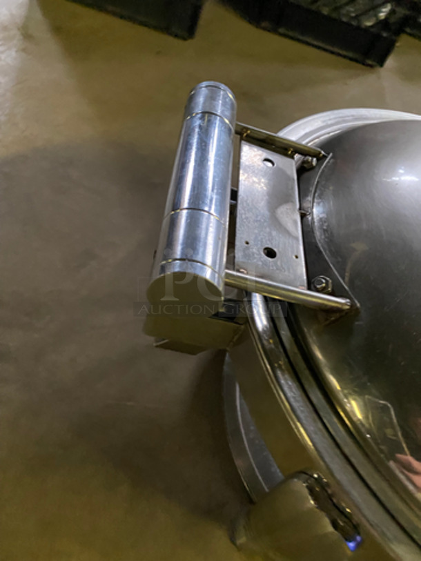 Commercial Countertop Chafing Dish! With Hinged Lid! Solid Stainless Steel! On Small Legs! - Image 4 of 5