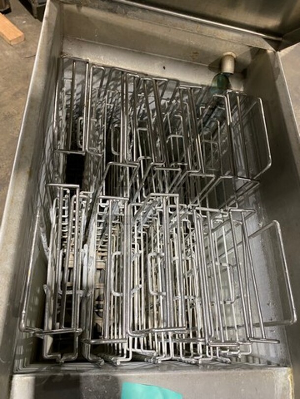Imperial Commercial Natural Gas Powered Commercial Pasta Cooker/Rethermalizer! With Backsplash! All Stainless Steel! WORKING WHEN REMOVED! Model: IRT14GBM SN: 04256821! - Image 5 of 9