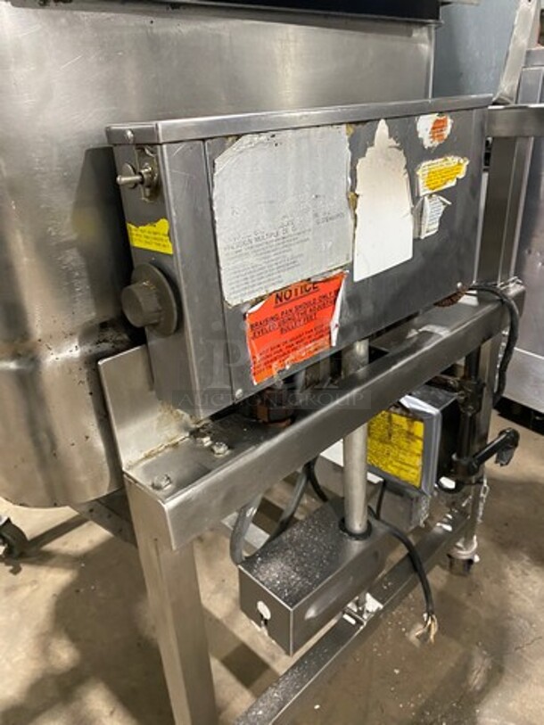 Groen Commercial Natural Gas Powered Skillet/Braising Pan! All Stainless Steel! On Casters! - Image 8 of 10