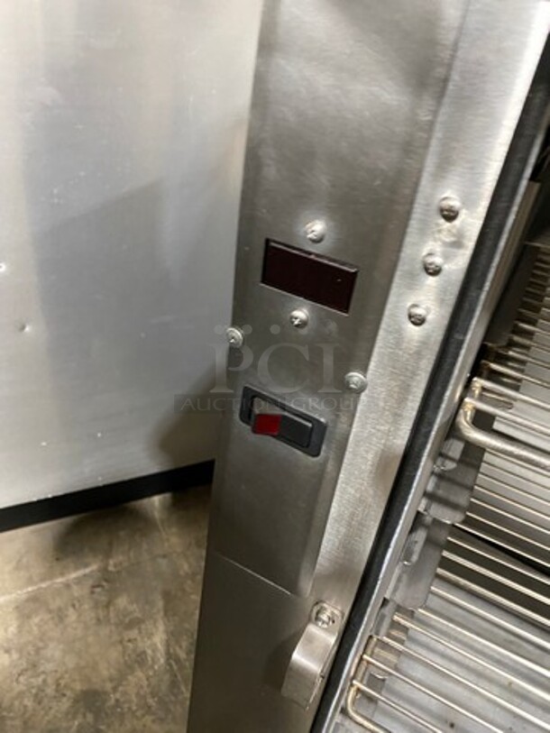 FWE Commercial Countertop Food Warming/Holding Cabinet! All Stainless Steel! On Casters! Model: HLCSL18268CH SN: 092440201 - Image 8 of 9