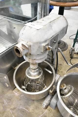 Hobart A-200 Metal Commercial Countertop 20 Quart Planetary Dough Mixer w/ Stainless Steel Mixing Bowl, Dough Hook Paddle and Whisk Attachment. 115 Volts, 1 Phase. Tested and Working!

