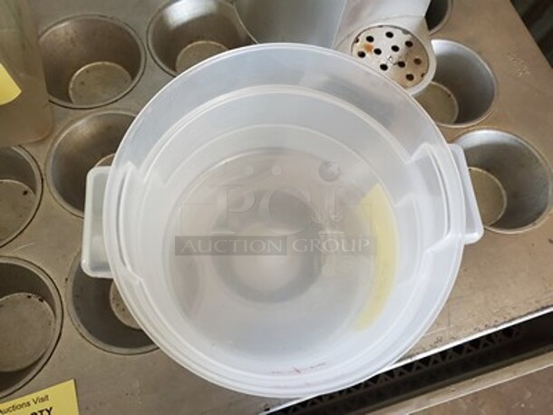 Measuring Container - Image 1 of 2