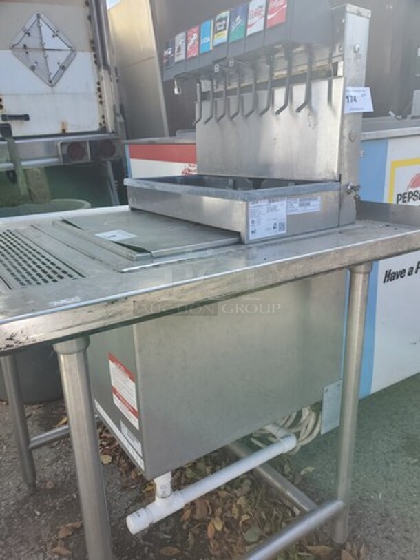 LANCER Soda Machine/Ice Cooled Drop In  - Image 7 of 7