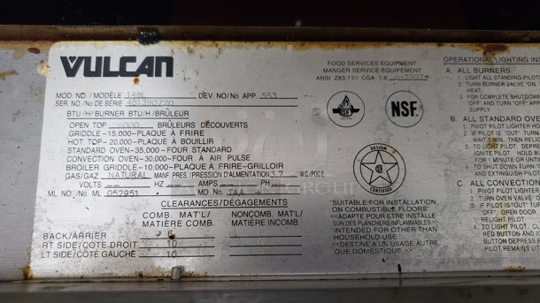 Vulcan Hart 4 Burner Range/ Griddle, Charbroiler & Standard Oven! Natural Gas - Image 2 of 3
