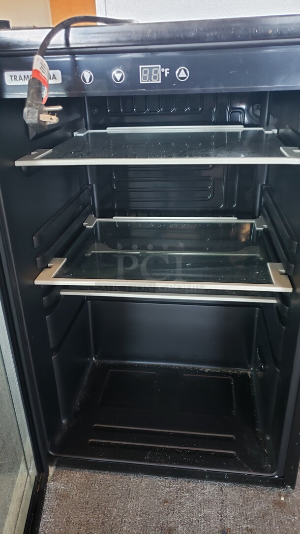 Tramontina Bottle Wine Cooler

Not Tested

(Location 2) - Image 2 of 3