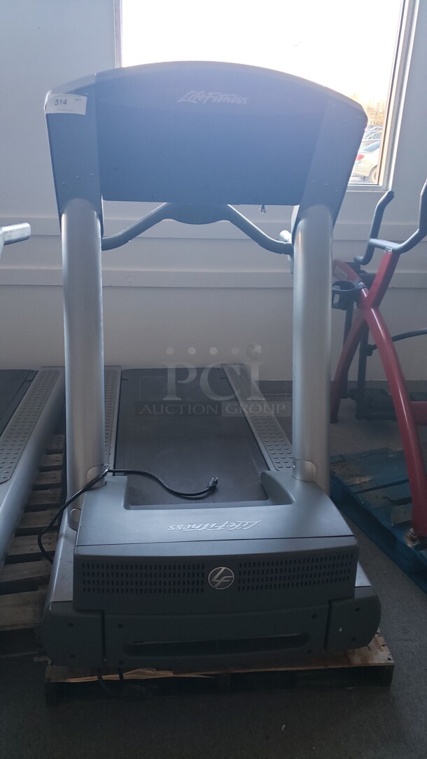 Treadmill 

Not tested

(Location 2)