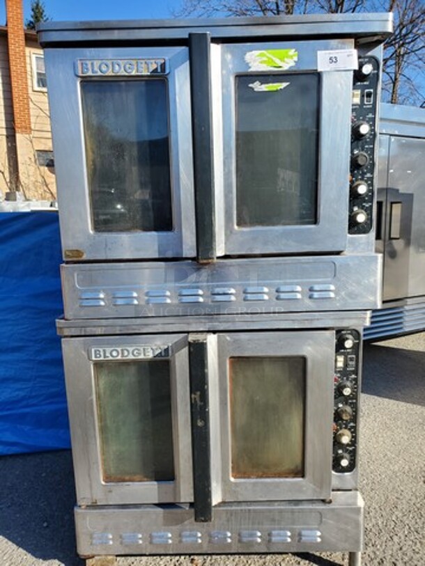 Blodgett Natural Gas Full Size Single Deck Convection Oven 38X37X32 (One broken leg) - Image 1 of 9
