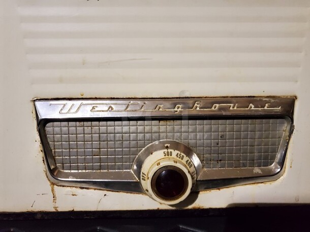 Vintage Westinghouse Electric Roaster Oven White Metal - Image 2 of 9