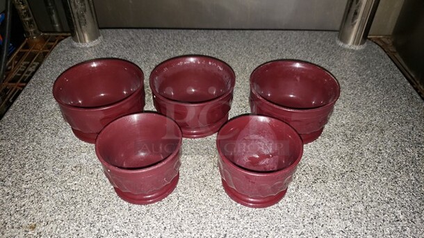 Lot of 3 Dinex DX3300 Turnbury 9 oz. Cranberry Insulated Bowls and 2 Dinex DX3200 Turnbury 5 oz. Cranberry Insulated Bowls