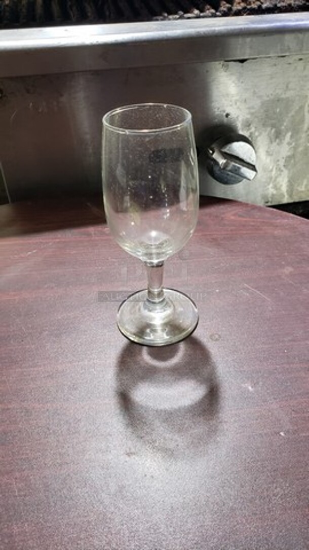 Lot of 15 Glasses