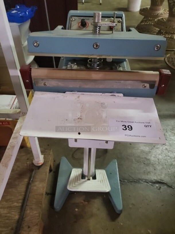 ULINE KF-300F 12 inch Impulse Foot Sealer 120V - Image 1 of 4