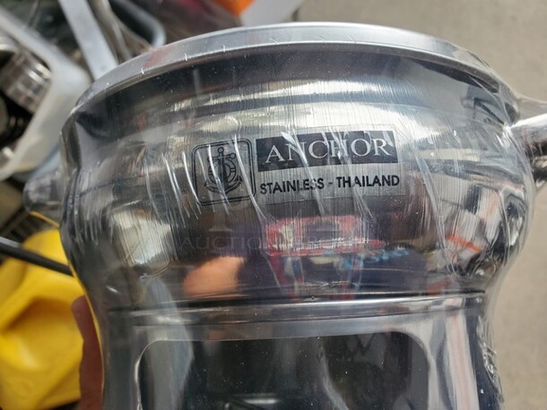 New in box Sukiyaki Pot  - Image 7 of 9