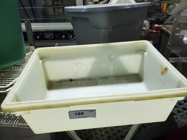 Plastic Food Storage Bin - Image 3 of 3