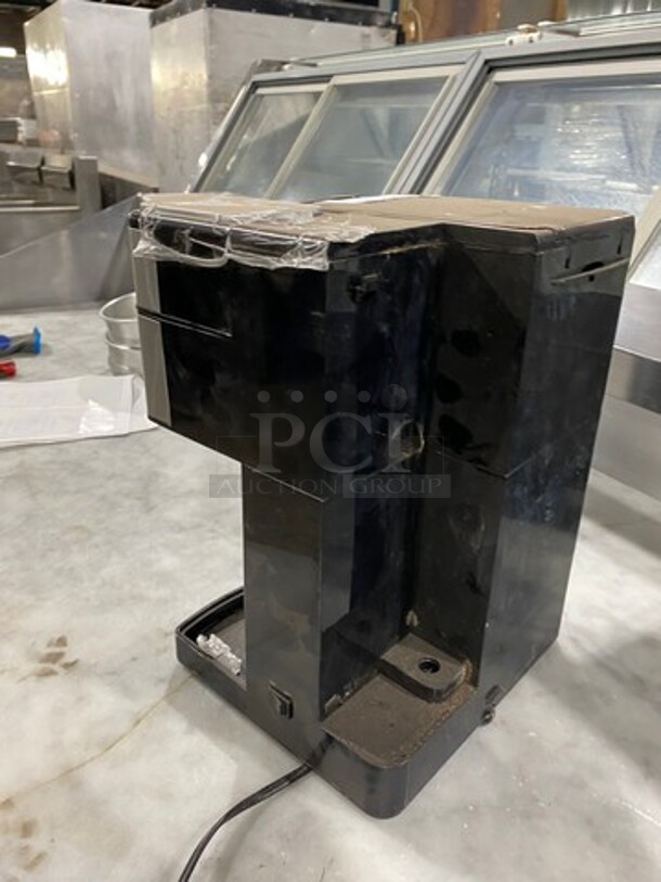 Cuisinart Countertop Coffee Machine/Single Cup Coffee Brewer! Model: SS15 120V - Image 3 of 9