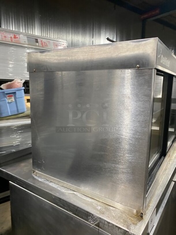 COOL! Delfield Commercial Countertop Refrigerated Display Case Merchandiser! Model: 7048S SN: BCQ624973T 115V 60HZ 1 Phase - Image 2 of 8