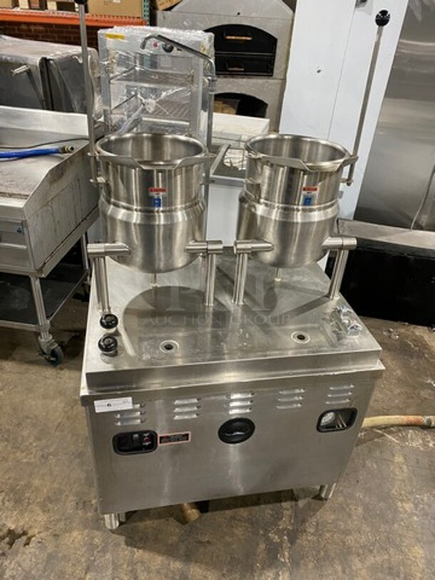 Market Forge Commercial Electric Powered Tilting Soup Kettle! On Equipment Stand! All Stainless Steel! On Legs! Model: MT6T6E 208V 60HZ 3 Phase
