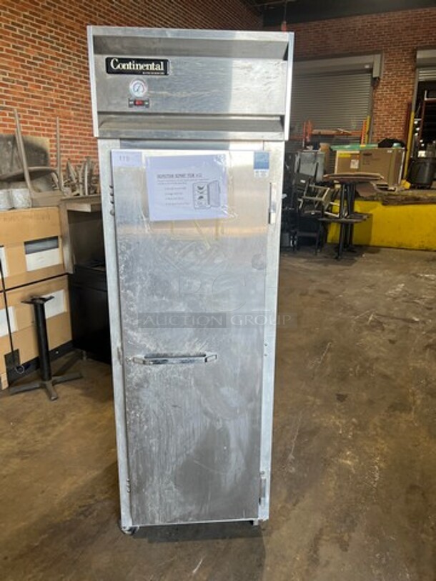 Continental Commercial Single Door Reach In Cooler! All Stainless Steel! On Casters! Model: 1R SN: 15279637 115V 60HZ 1 Phase - Image 1 of 9