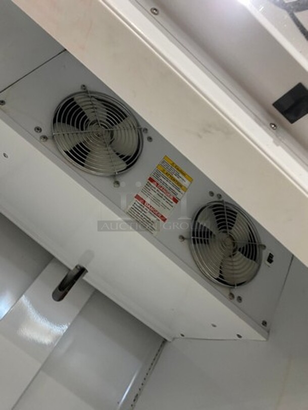 BEVERAGE AIR  Commercial Single Glass Door Reach In Freezer Merchandiser! w/ Poly Coated Racks! Model MMF23-1-W-LED 115 Volts/60Hz/ 1 Phase. - Image 6 of 8