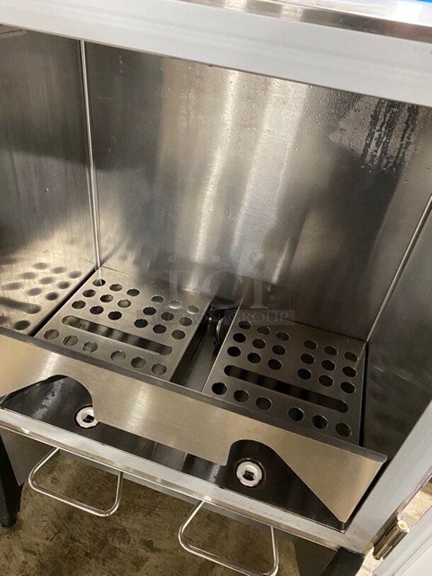 Silver King Commercial Countertop 2 Spout Refrigerated Milk Dispenser! Stainless Steel Body! Model: SKMAJ2 SN:74A2220MA027 115V  - Image 5 of 6