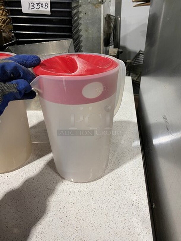 Clear Poly 1 Gallon Pitcher! With Lid 2x Your Bid! - Image 2 of 6