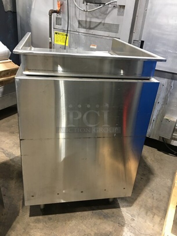 GREAT! NEW! Custom Metal Commercial Sink! With Faucet And Handles! With Back And Side Splashes! With Storage Space Underneath! Stainless Steel! On Legs! - Image 3 of 10