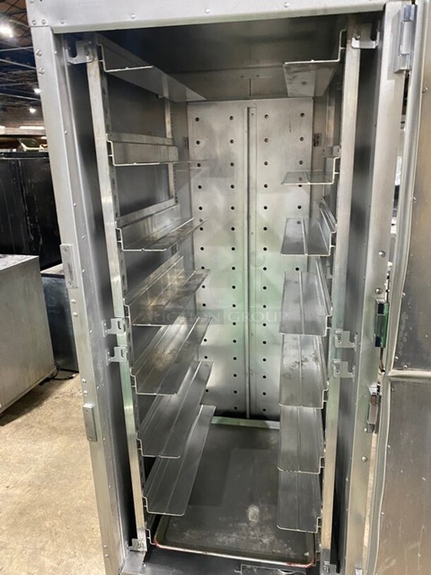 Amazing! Metro Commercial Insulated Stainless Steel Heating/Proofing Cabinet Food Warmer! MODEL C199-HM2000 120V! On Casters! Single Phase! - Image 5 of 8