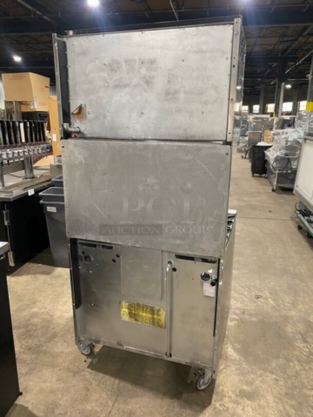 WOW! Sunfire Commercial Natural Gas Powered 6 Burner Stove! With Raised Back Splash And American Range Salamander! With Oven Underneath! All Stainless Steel! On Casters! - Image 4 of 11