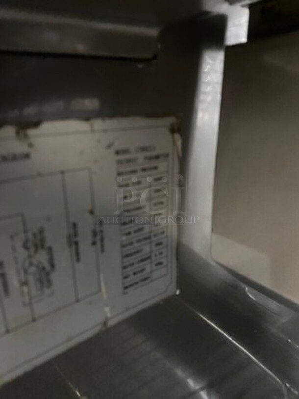 Avantco Commercial Refrigerated Sandwich Prep Table! Single Door Storage Space Underneath! All Stainless Steel! On Casters! Model: 178SCL1 115V - Image 7 of 9